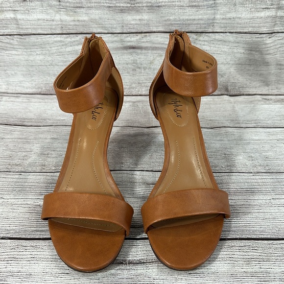 Style & co Paycee Heels - Picture 2 of 8